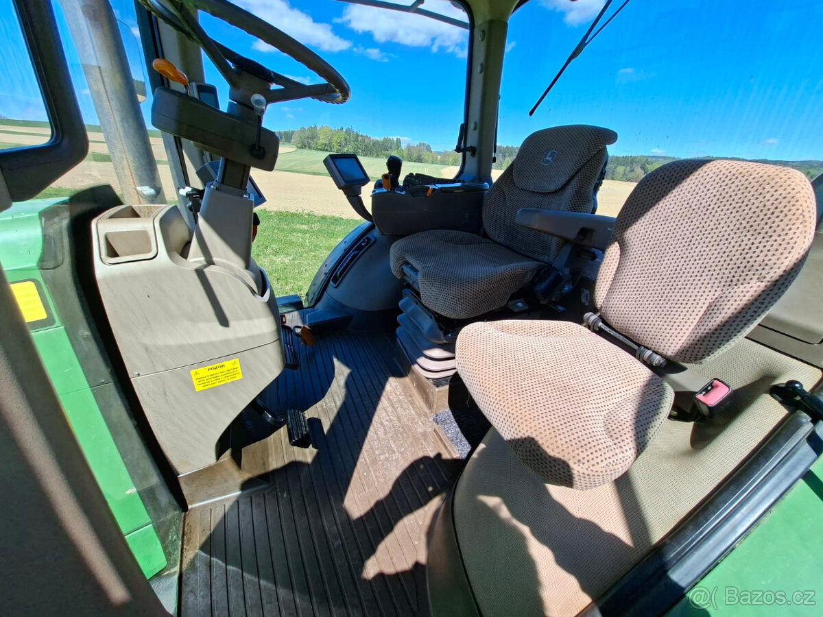 John Deere 7230R - 10