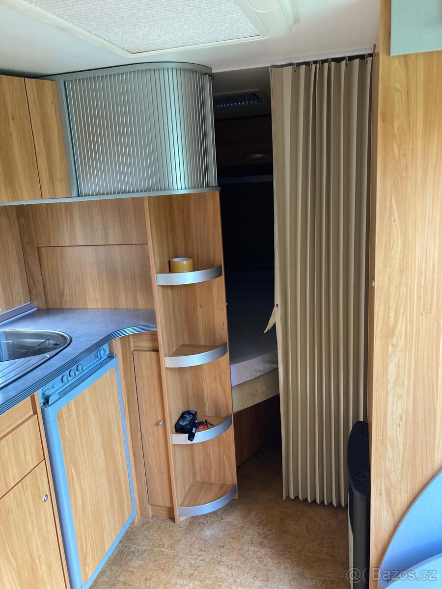 Prodám karavan Bürstner Flipper 460 TS. - 10