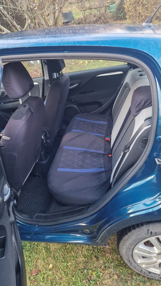 Fiat Punto 199 1.4 57kW 2012 - 10