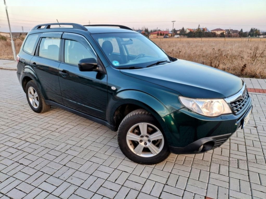 Subaru Forester,2.0 110 kw 4x4 Rezervace - 10