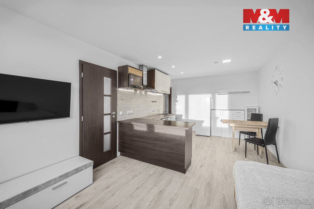 Prodej bytu 3+kk, 54 m², Hradec Králové, ul. Uhelná - 10