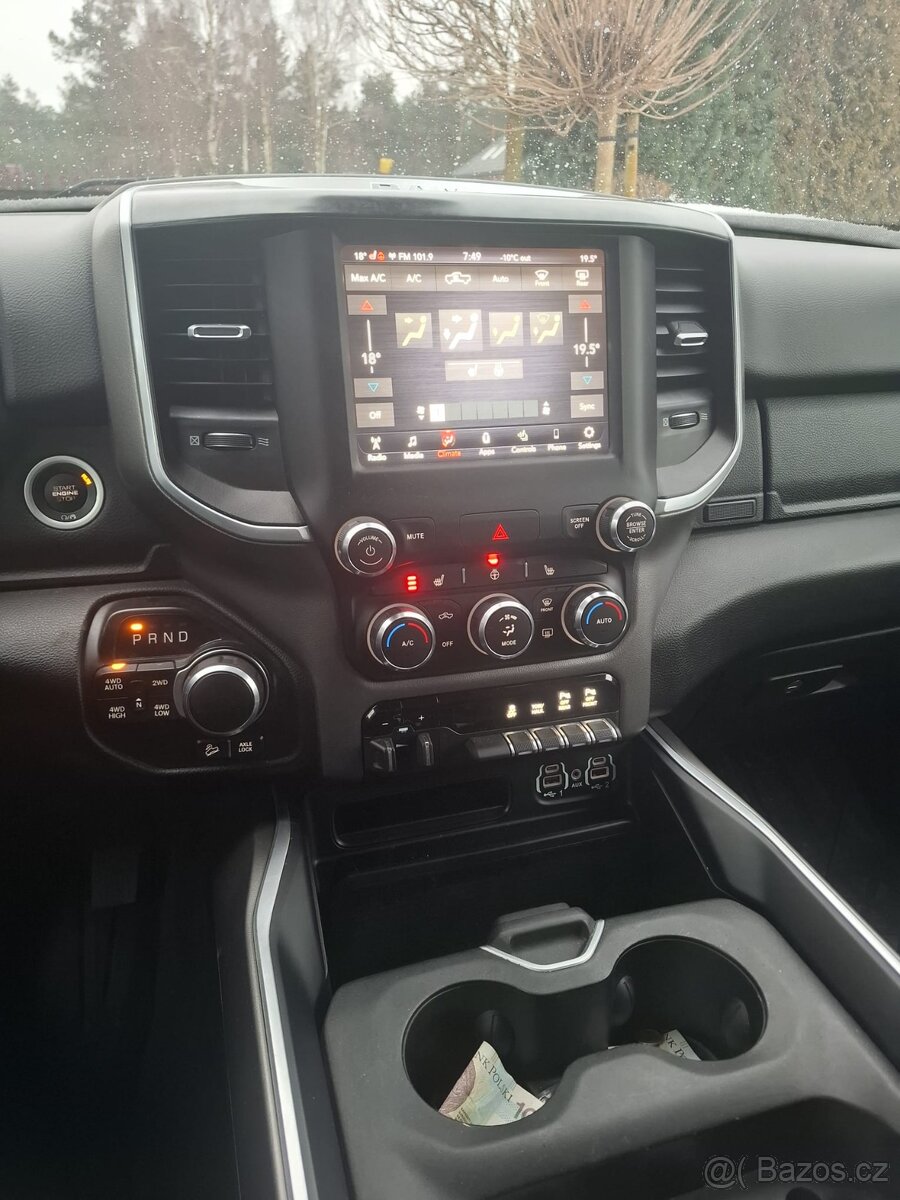 DODGE RAM 1500 BIG HORN 5.7HEMI 2019 - 10