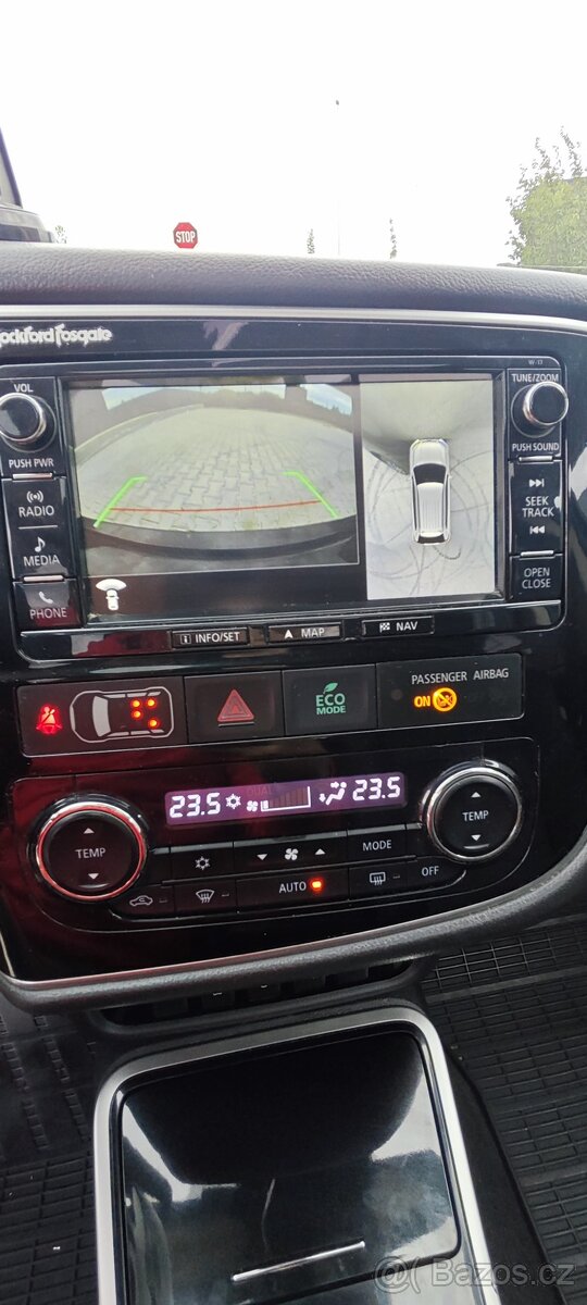 Mitsubishi Outlander 2.2DI-D automat - 10