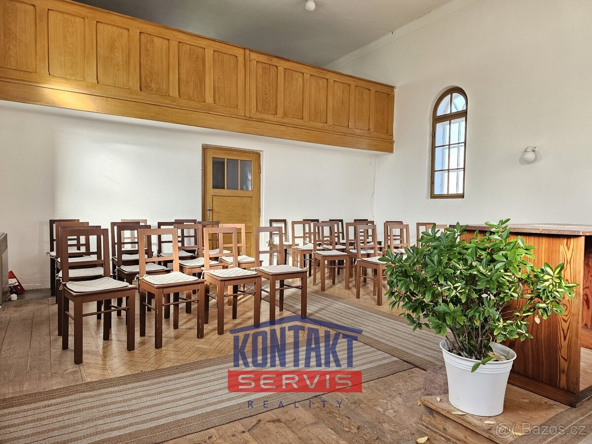 Historická budova s potenciálem přeměny na moderní rodinný d - 10