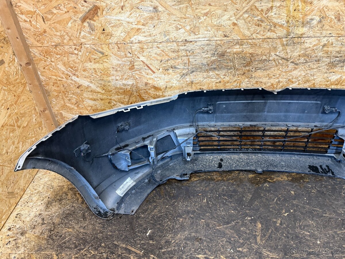 PŘEDNÍ NÁRAZNÍK VW TOURAN 1T3 LR7L - 10