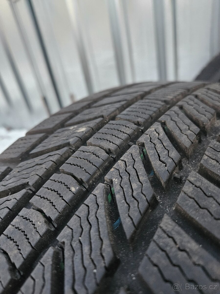 Zimní alu kola Trisuli 18" Škoda Superb 235/45 R18 - 10