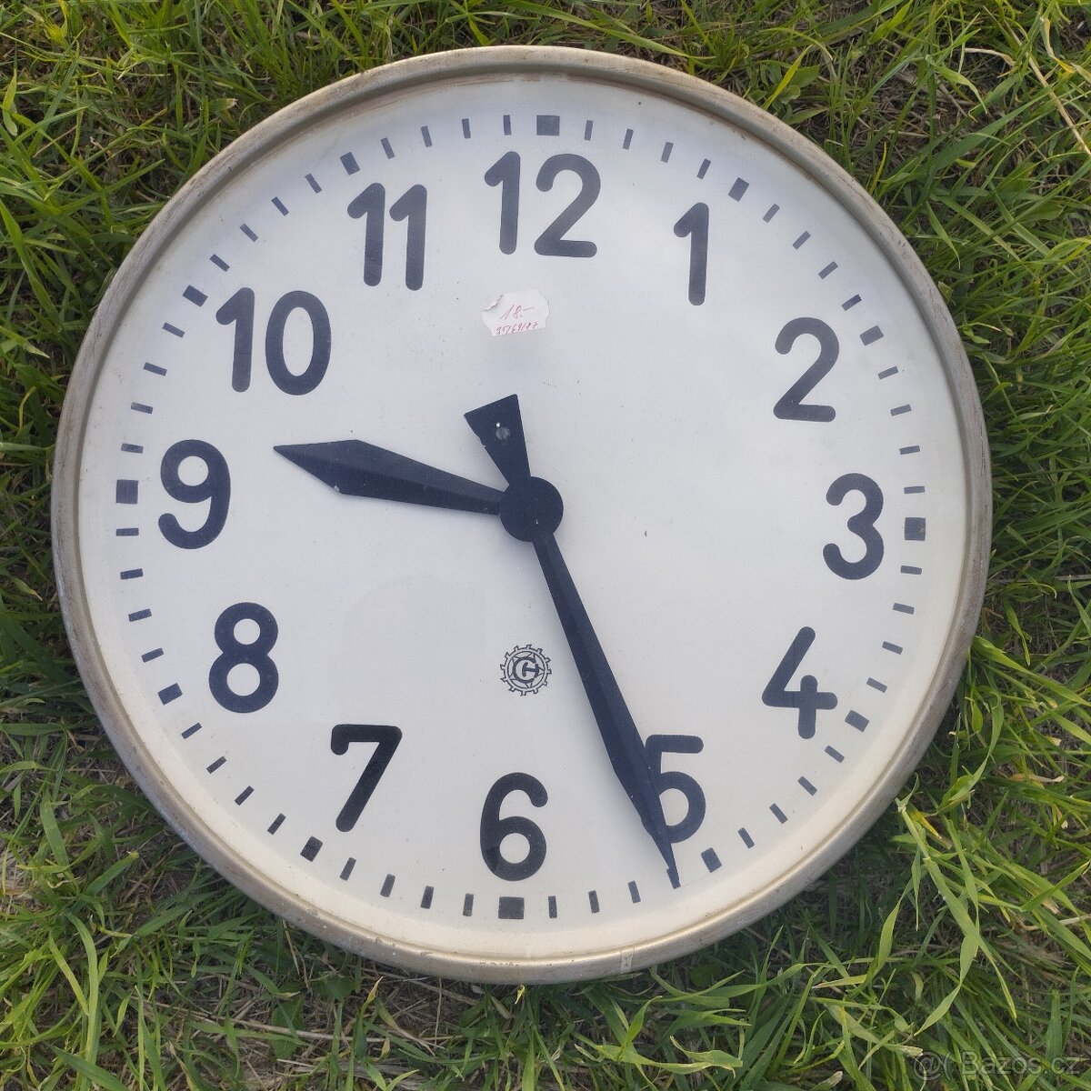 Hodinky ,bankovky ,mince ,.... - 10