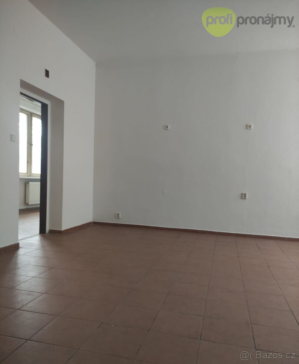 Pronájem obchodního prostoru 127 m² - 10