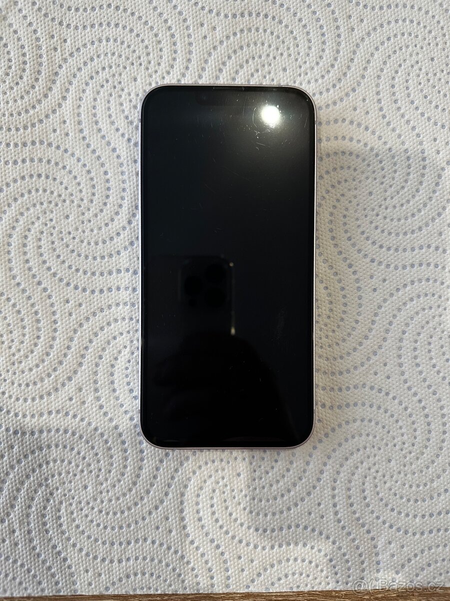 Apple iPhone 14 128 GB - 10