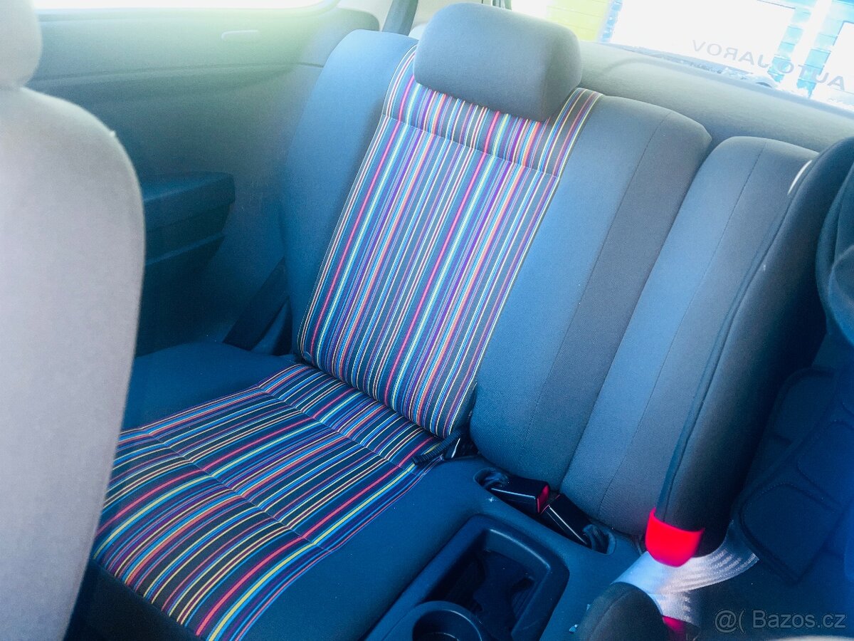 VOLKSWAGEN FOX 1.2 i BENZÍN NAJETO JEN 79 TIS KM PUVOD ČR - 10