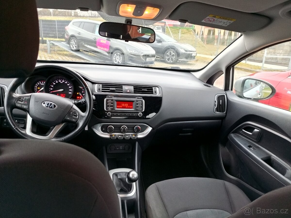 Kia Rio 1.2 Sensation - r.v. 2017 - servisované - Záruka - 10