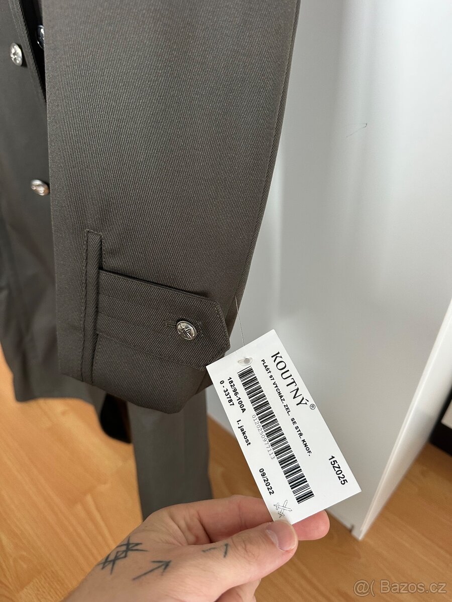 Slavnostní uniforma Vojenské Policie + boty a doplňky - 10