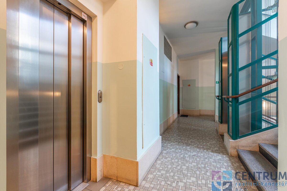 Pronájem tichého bytu 1+1 27 m, Žitná ulice, Praha 1 - Nové - 10