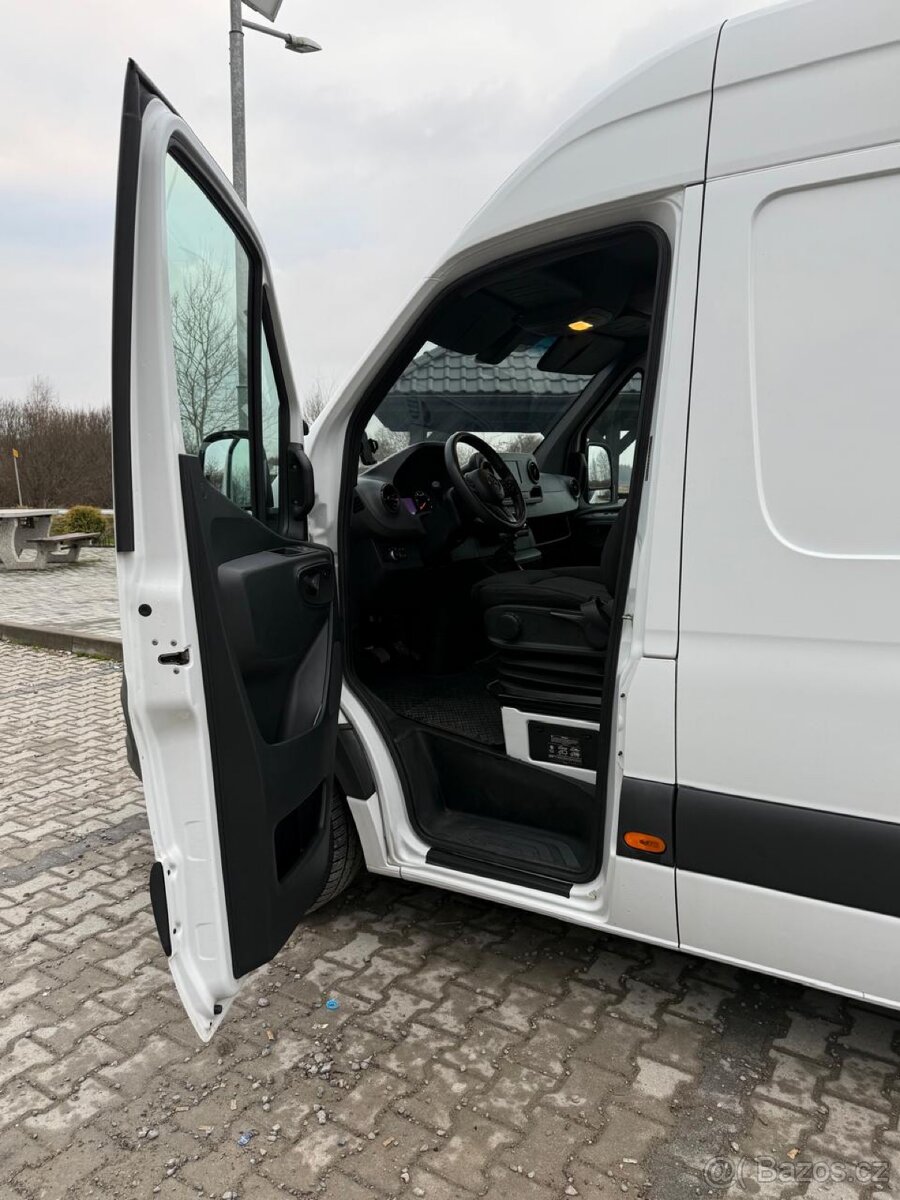Mercedes sprinter - 10
