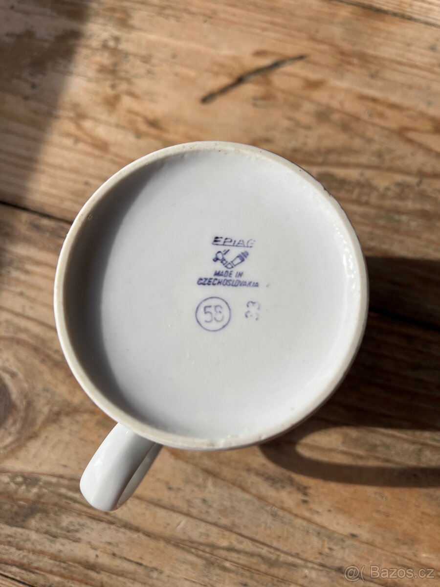 Retro nádobí - 10