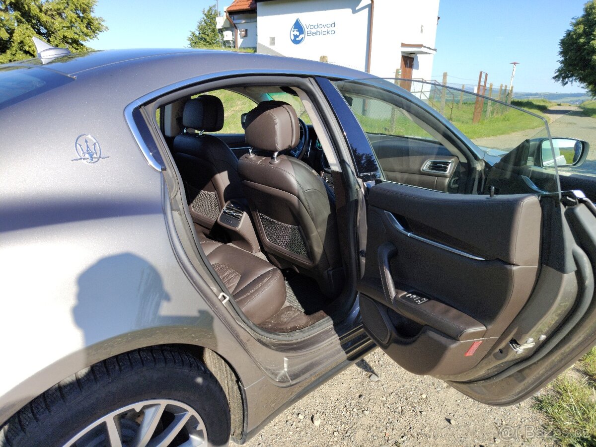 Maserati Ghibli SQ4 - 10