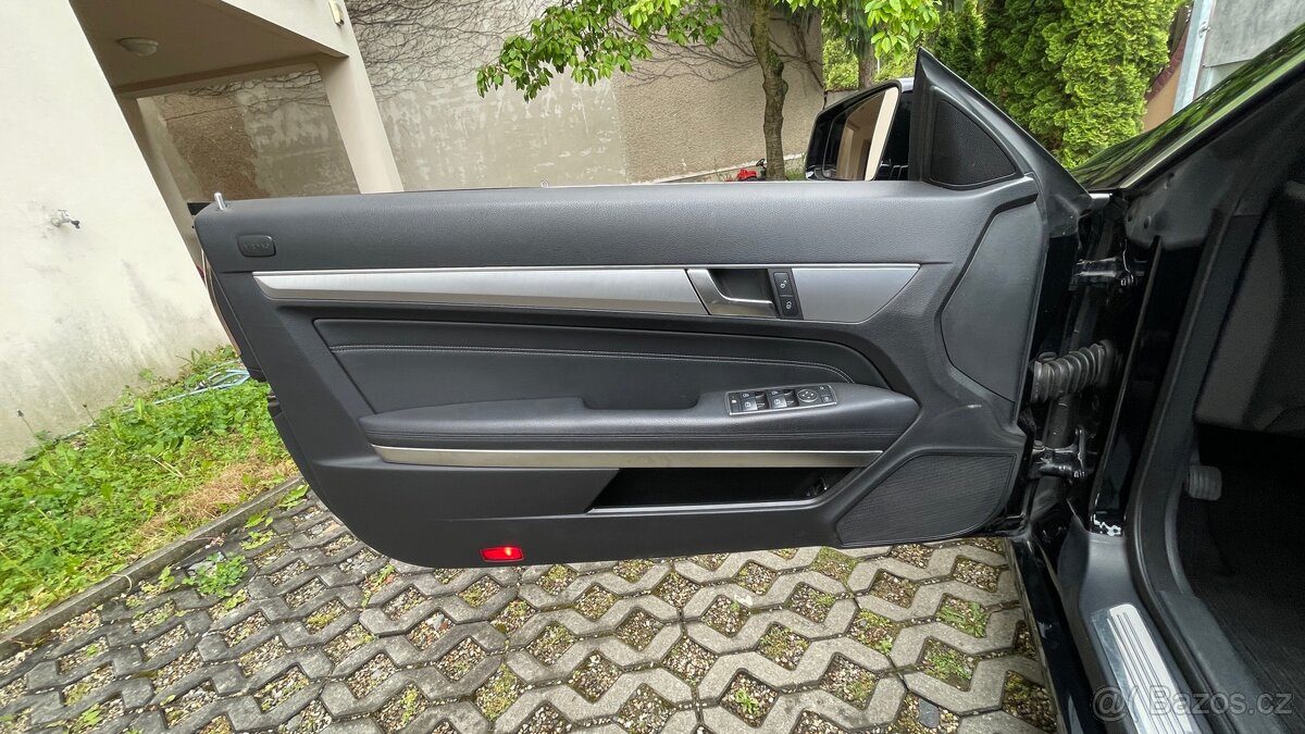 Mercedes Benz E 250 CDI Cabrio 2013 w212 - 10