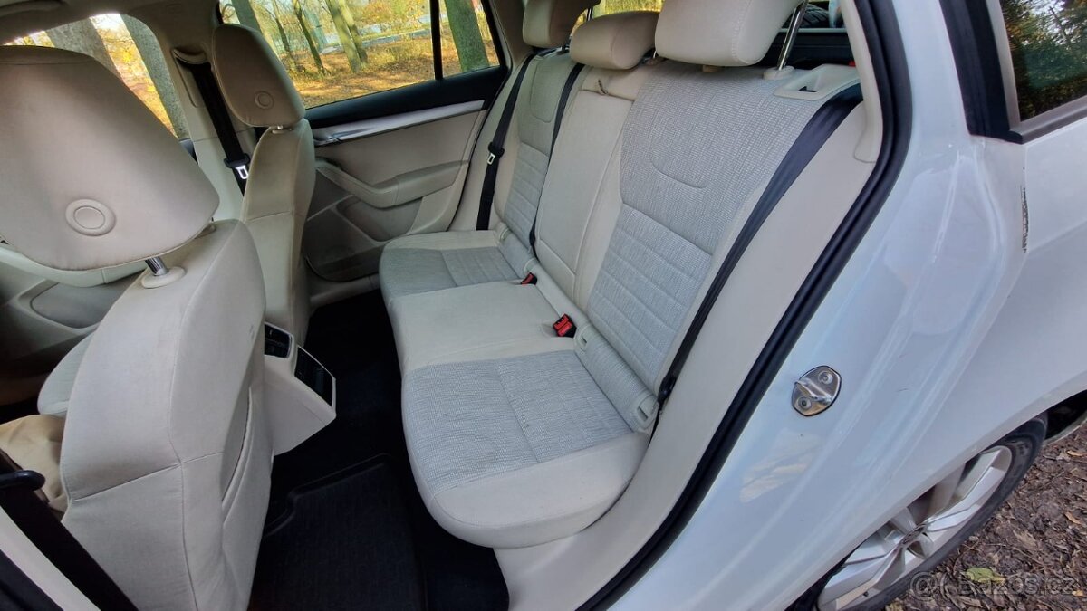 Škoda Octavia III 2.0 TDi 110kw, naj. 180t, DSG, TOP VÝBAVA - 10