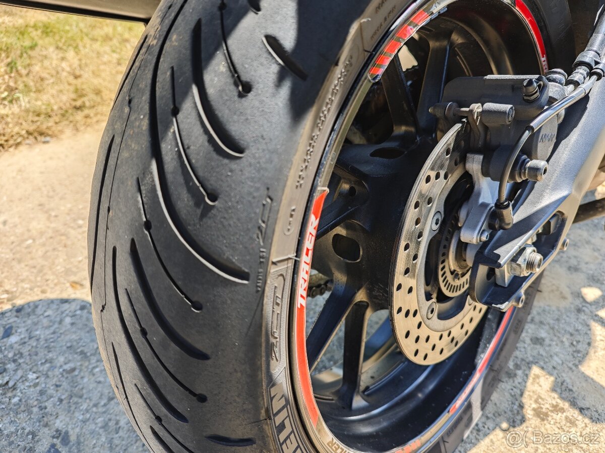 Yamaha MT 09 Tracer - 10