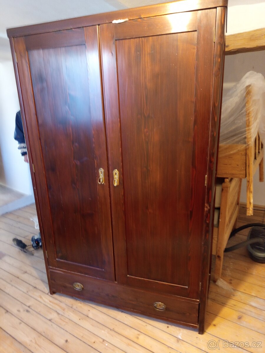 STAROZITNA SKRIN - 10