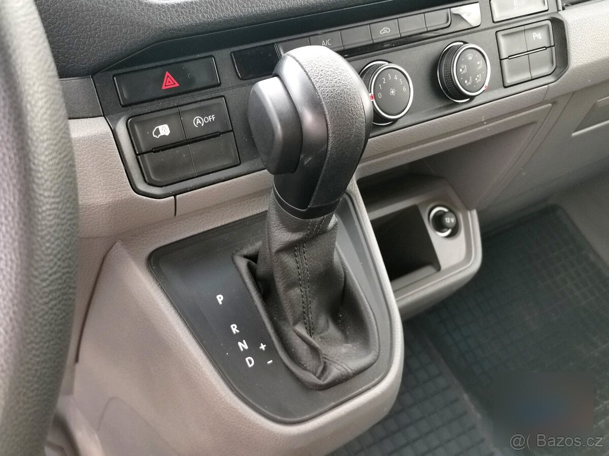 Volkswagen CRAFTER 2.0TDI/130KW AT/ MAXI/ KLIMA/ TAŽNÉ/ ČR/ - 10