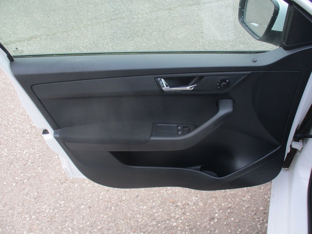 Škoda Fabia combi, 88 400 km - 10