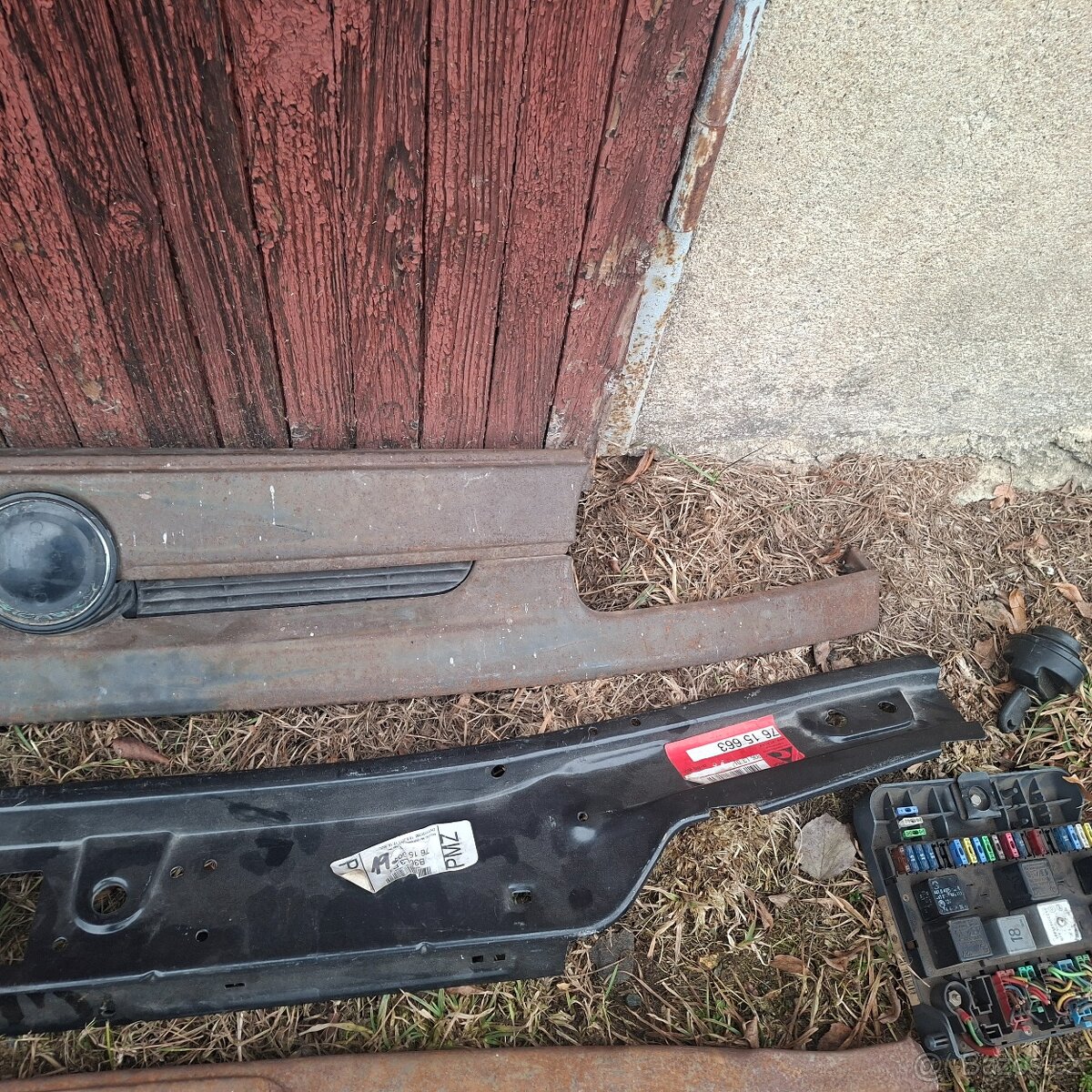 Škoda Felicia směska dílů - 10