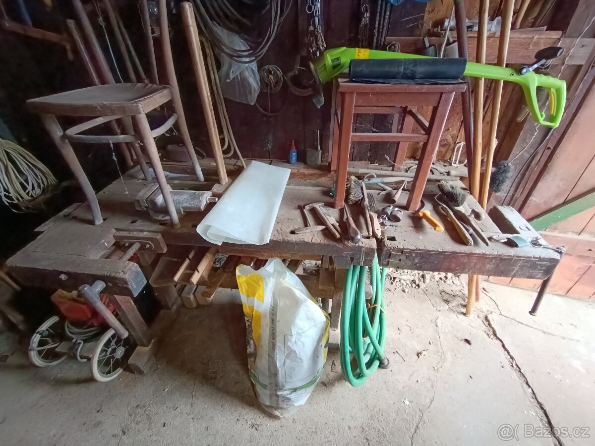 Retro dílenské vybavení - 10