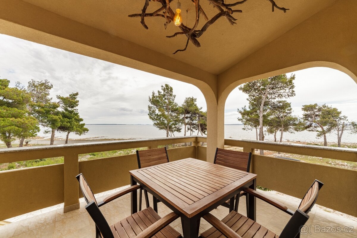 Luxusní apartmán s terasou v Chorvatsku - 10