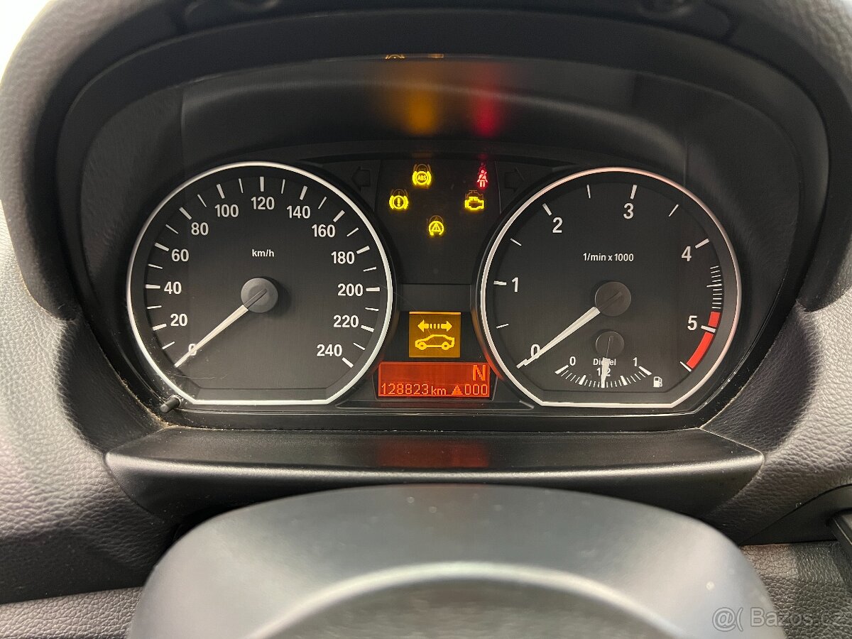 BMW Řada 1 118D 105kW - 10