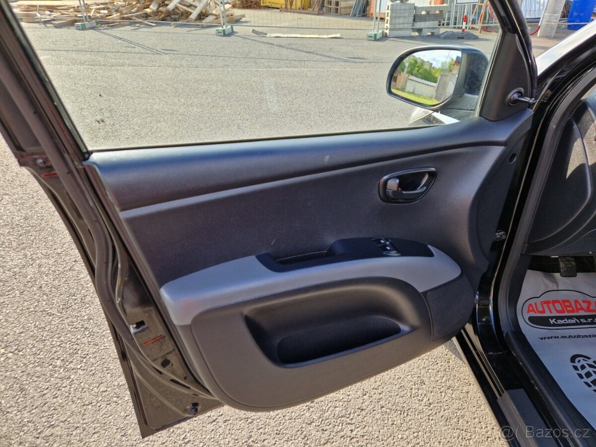 Hyundai i10, 1,1 - 10