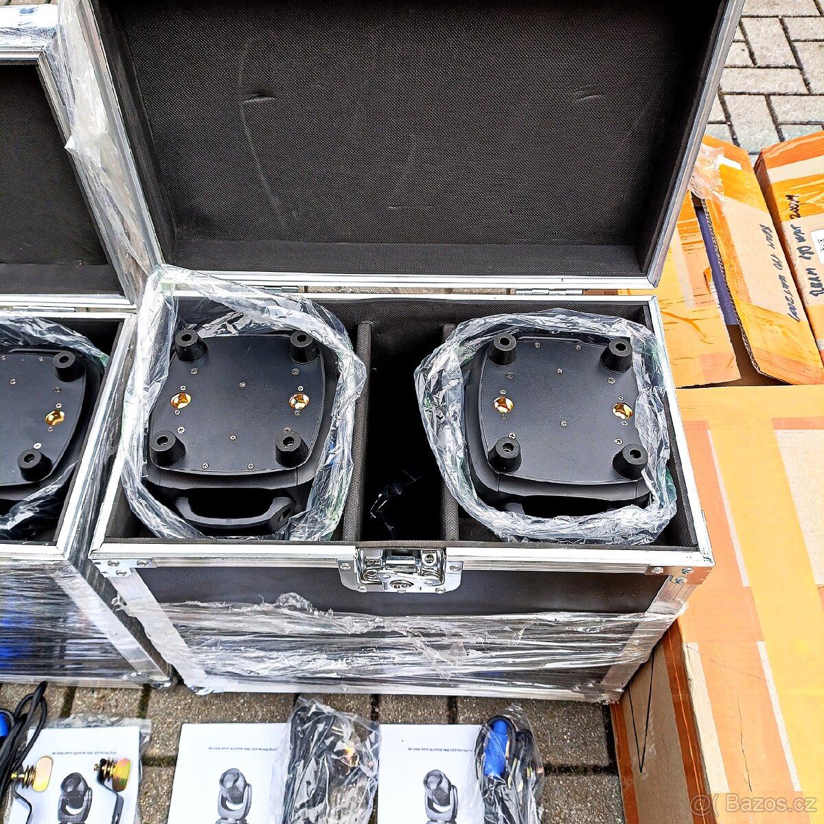 Novinka ..180 w Beam/Spot/Zoom - 10