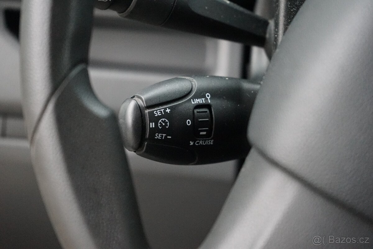 Citroen Jumpy Space Tourer - 10