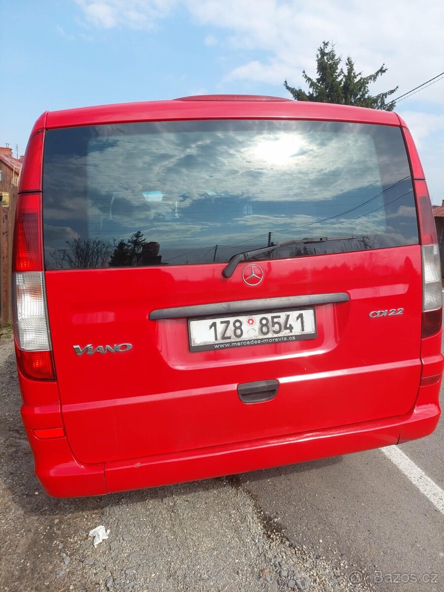 MERCEDES VIANO - 10