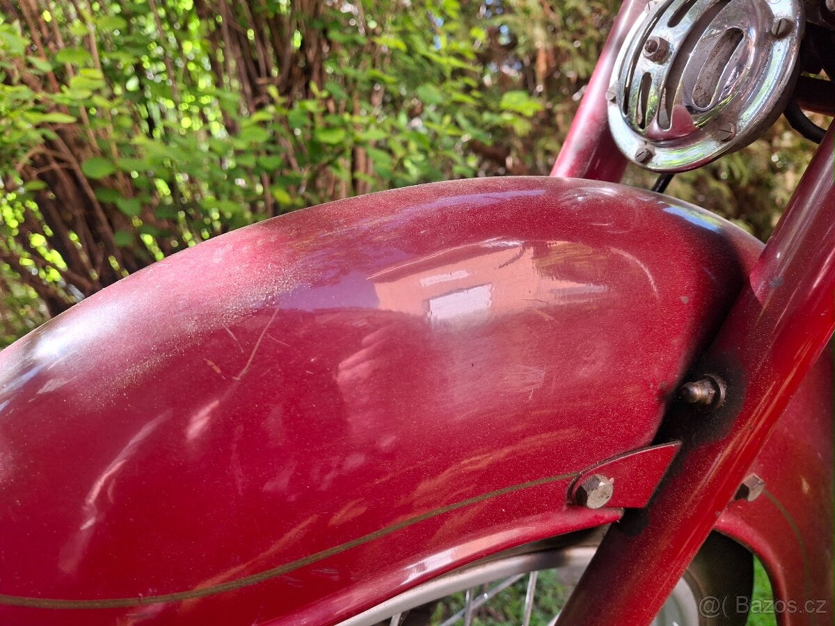 Jawa 555 Pařez - 10