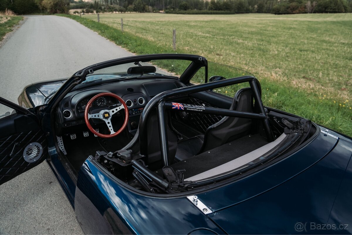 Mazda MX-5 NA 1.6 66kw - 10