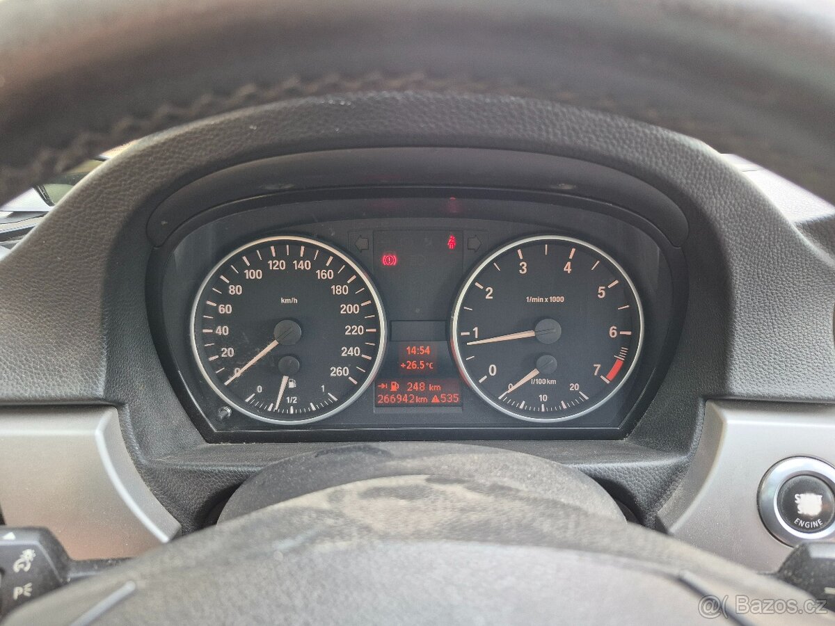 BMW E91 320i Kombi (2006) – Benzín, Xenony, Navigace, Tažné - 10