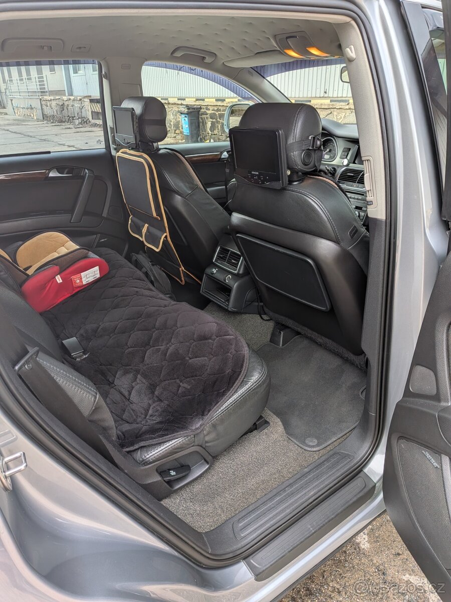 Audi Q7 - 10