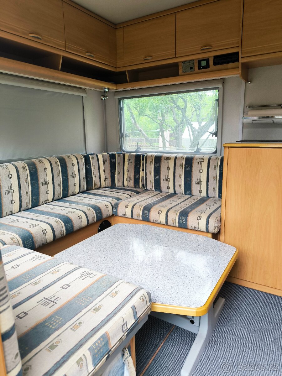 Karavan - Knaus Wilk Sport 490- PŘEDSTAN - 10