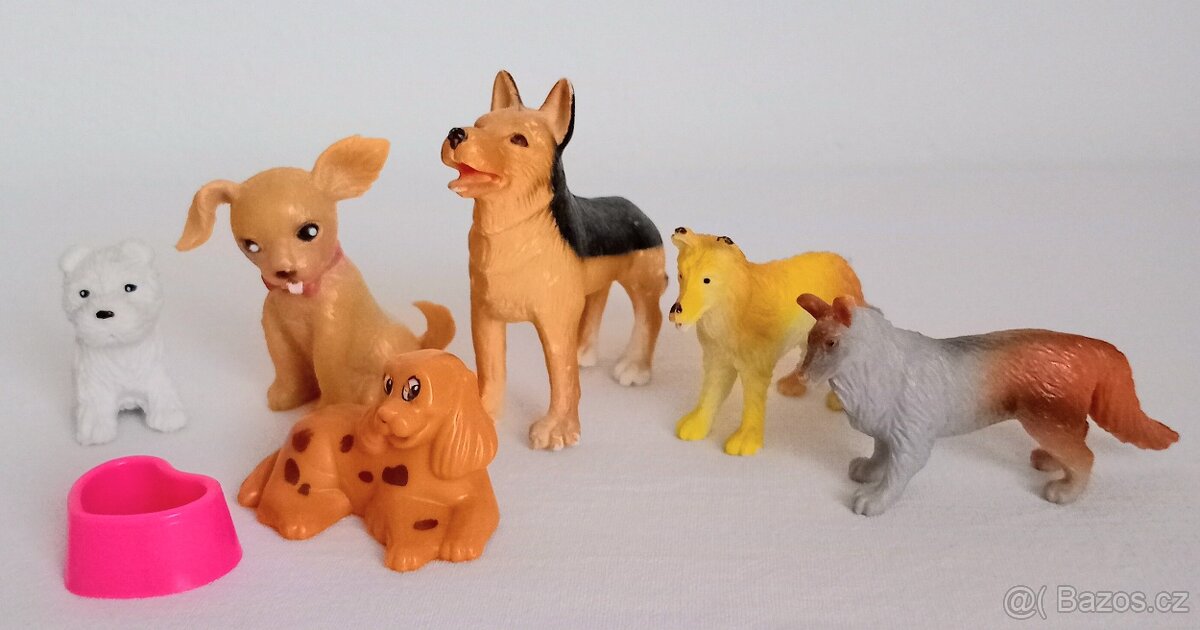Domeček + sada 6-ti figurek pejsků - 10