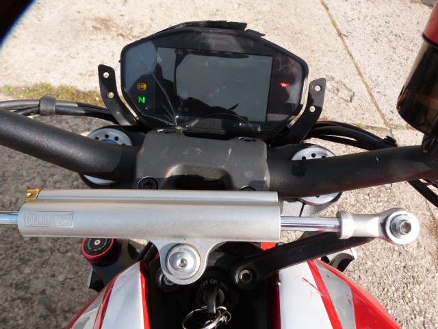 Ducati monster 1200 r - 10