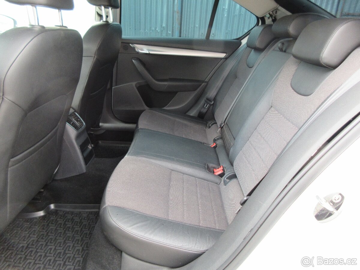 Škoda Octavia 1.2 TSI 110k Ambition - 10