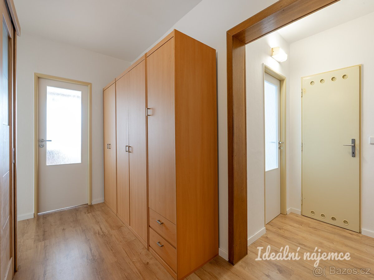 Pronájem bytu 3+kk, Šimůnkova, Kobylisy, 23900 Kč/měs, 62 m2 - 10