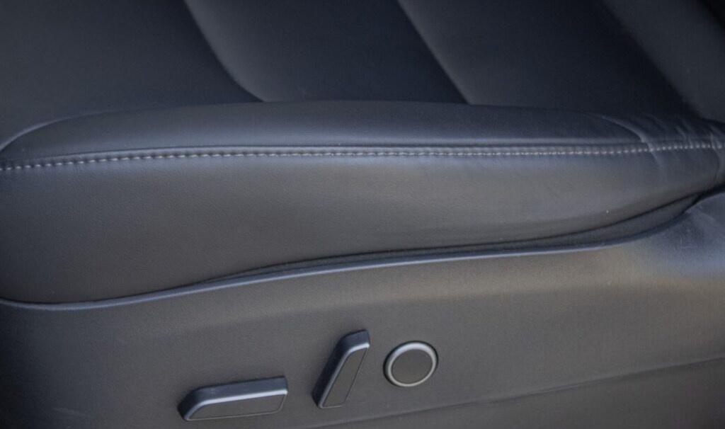 Tesla Model Y Long Range 378kW - 10