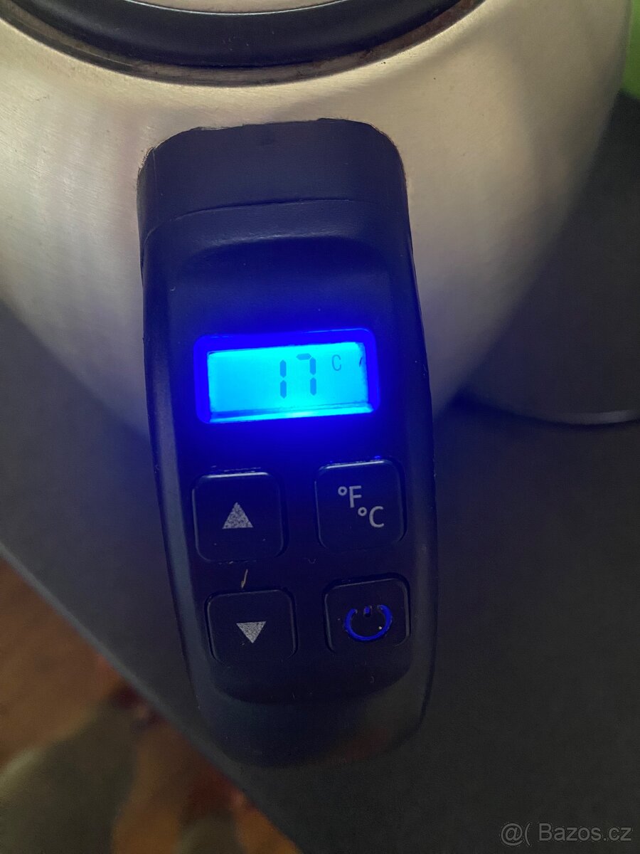 Rychlovarná konvice Russell Hobbs - 10