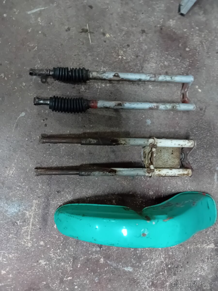 Nahradni dily jawa 50/20,21,23 - 10