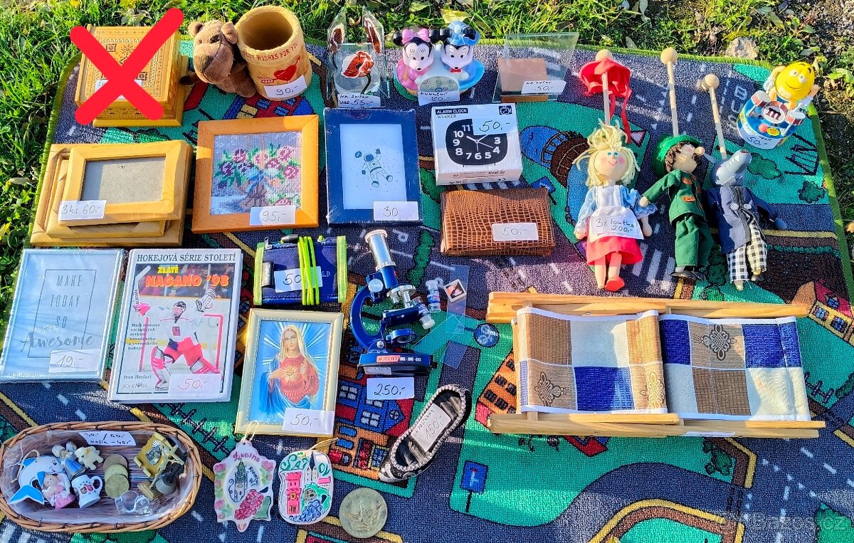 Autíčka, modely, hračky, domácnost, vánoční ozdoby - 10