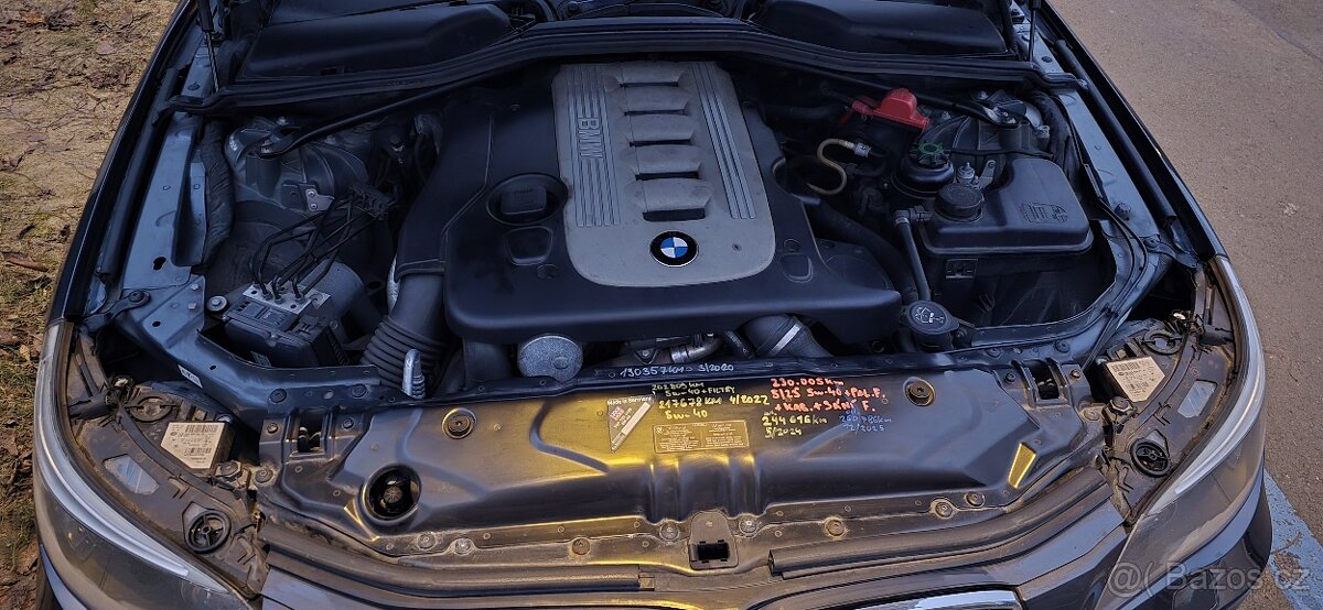 BMW E61 530d, manuál - 10