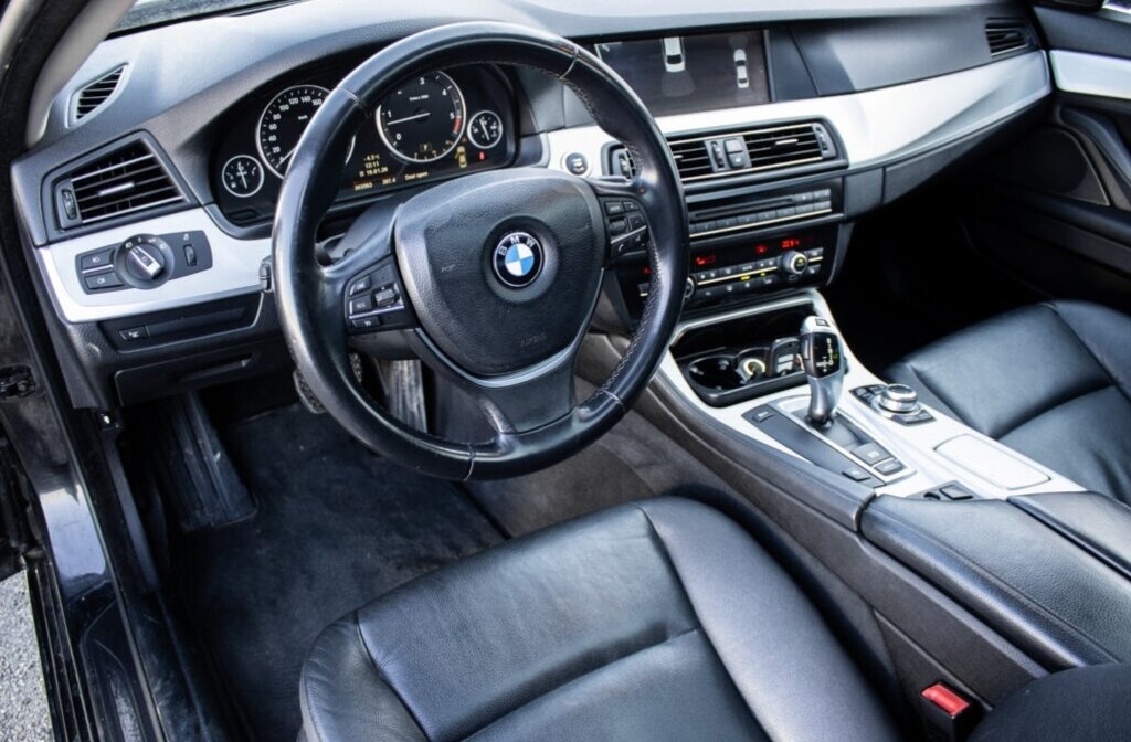 BMW 535d, 220kW (2012) - 10
