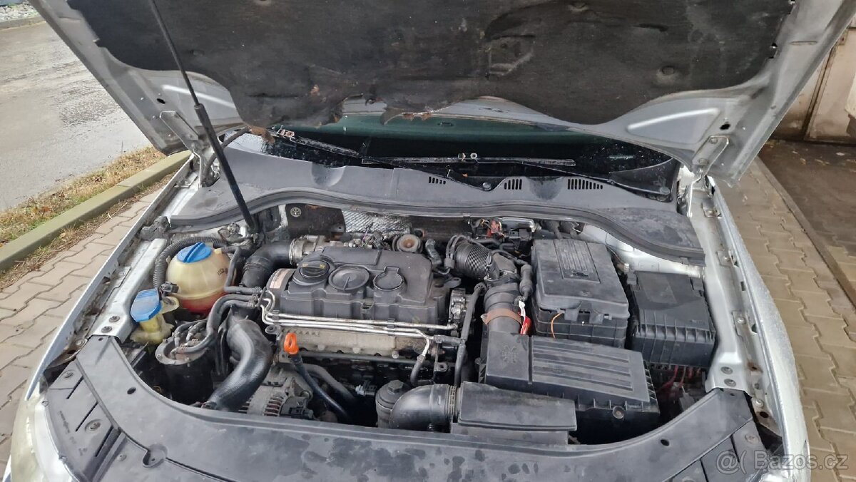 Volkswagen Passat - 10